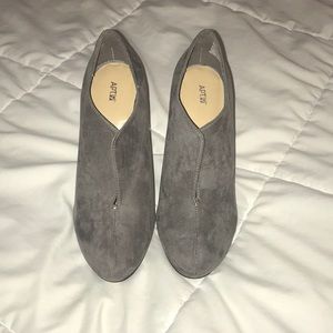 Apt. 9 Gray Faux Suede High Heel Booties